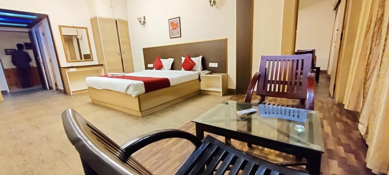Hotel Sapphire Grand Ooty Exterior foto