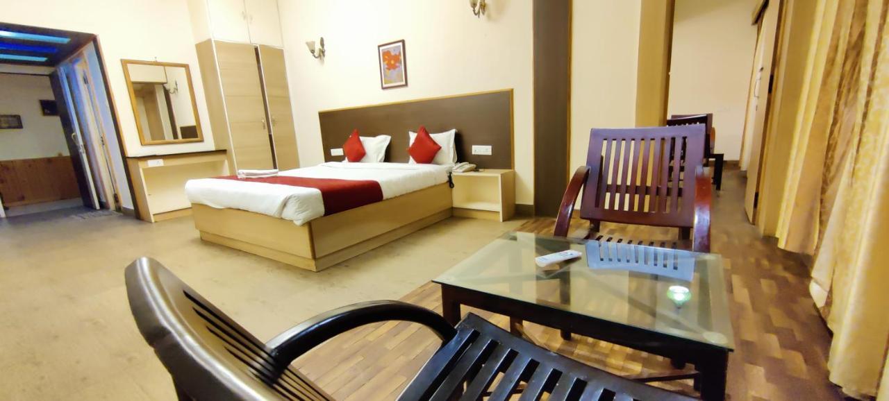Hotel Sapphire Grand Ooty Exterior foto