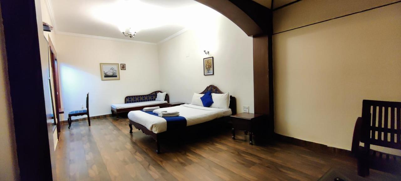 Hotel Sapphire Grand Ooty Exterior foto