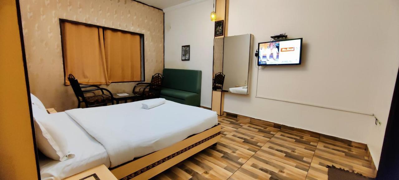 Hotel Sapphire Grand Ooty Exterior foto