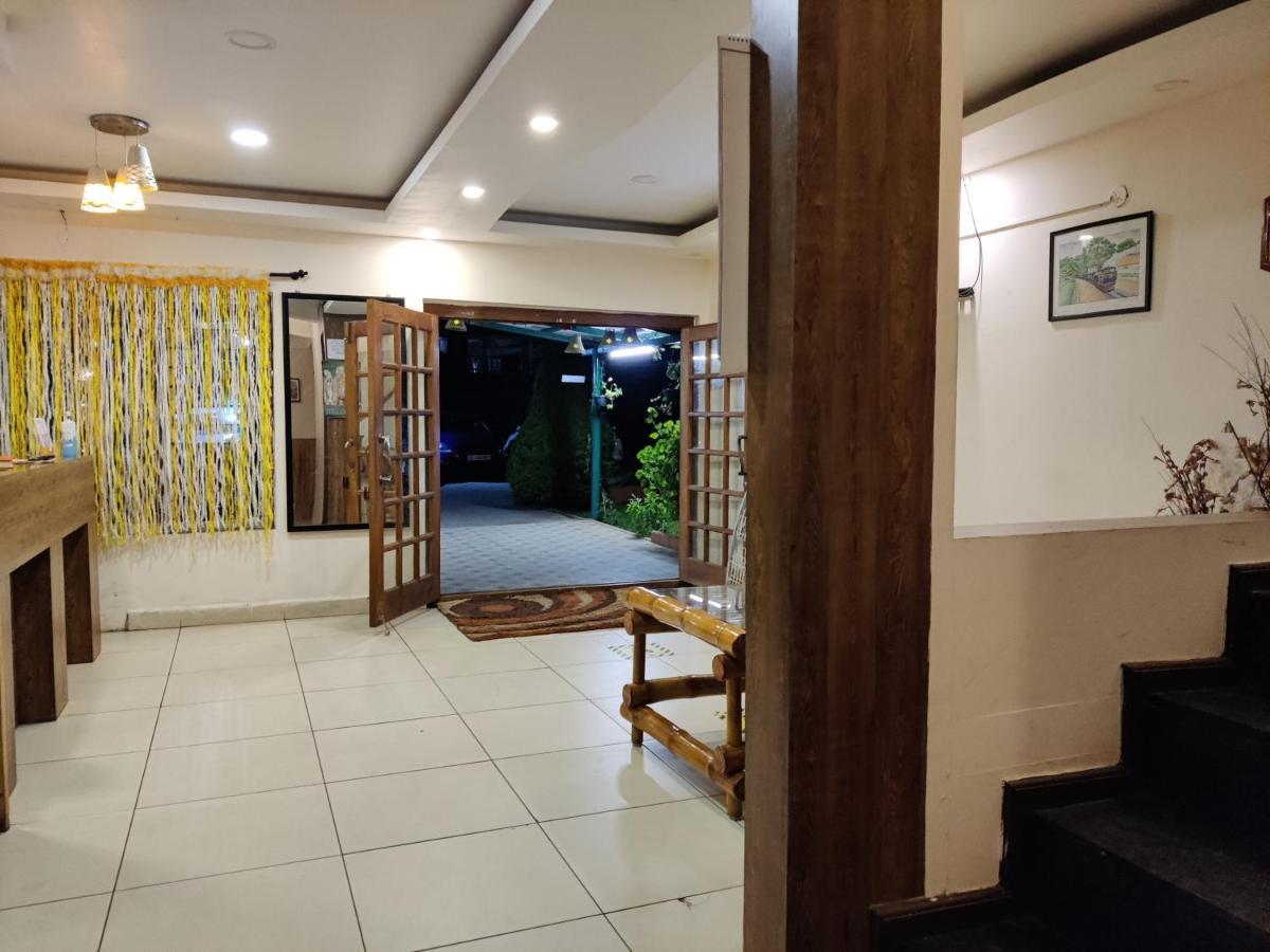 Hotel Sapphire Grand Ooty Exterior foto