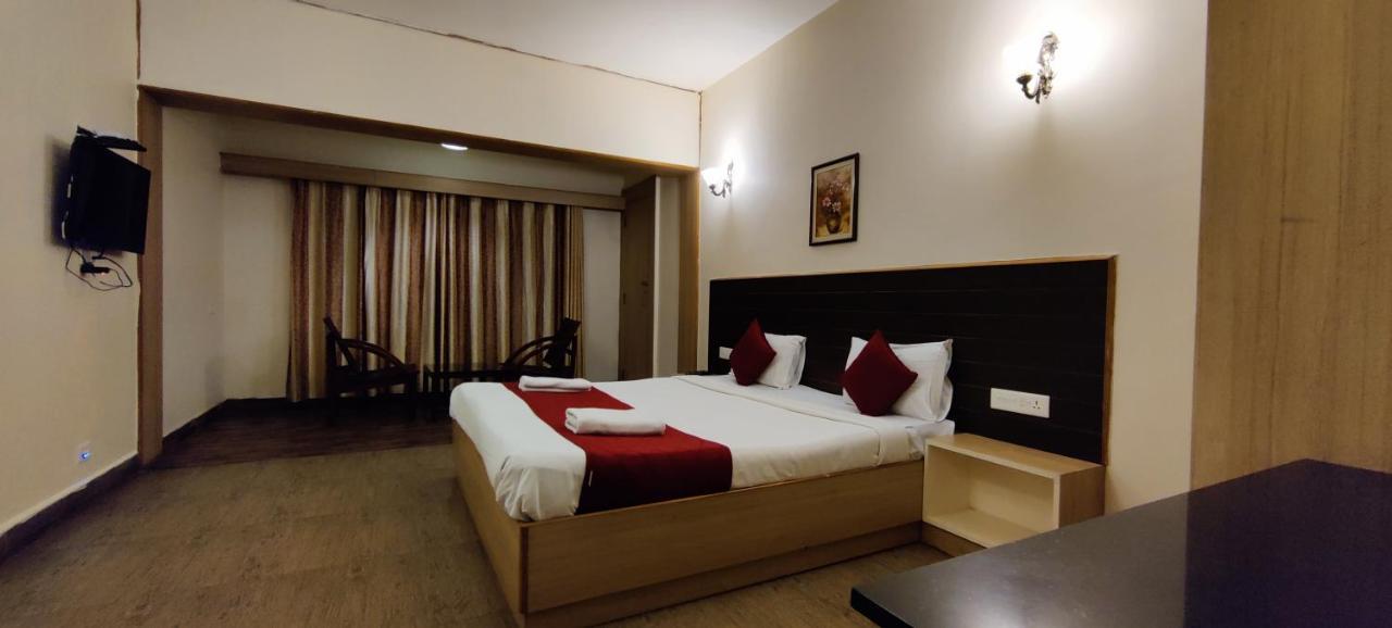 Hotel Sapphire Grand Ooty Exterior foto
