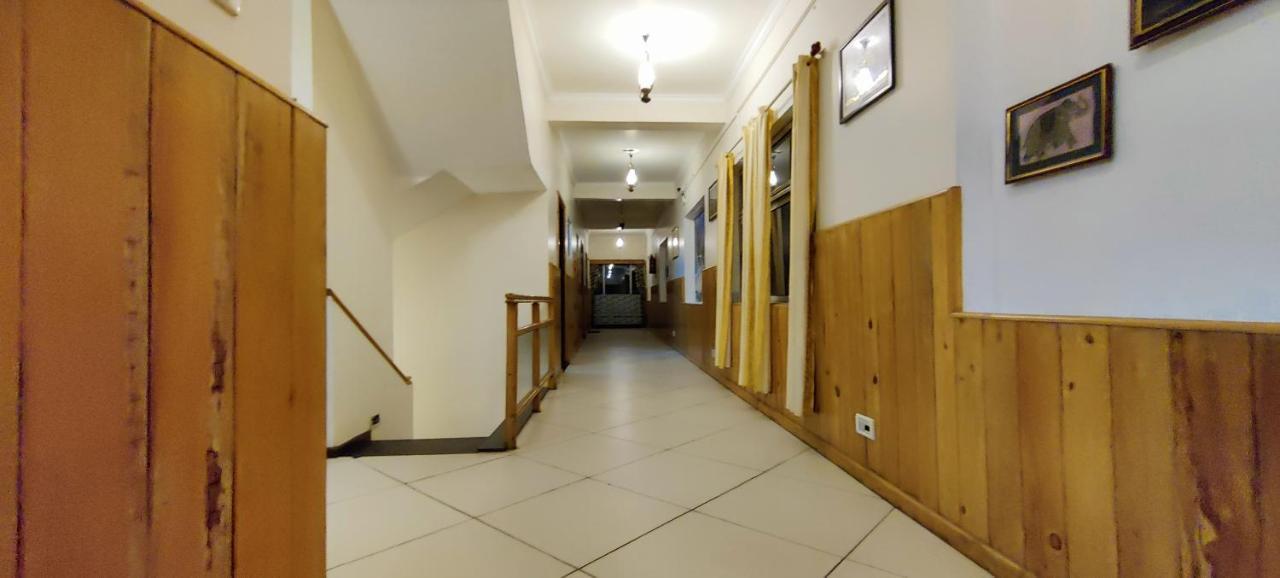 Hotel Sapphire Grand Ooty Exterior foto