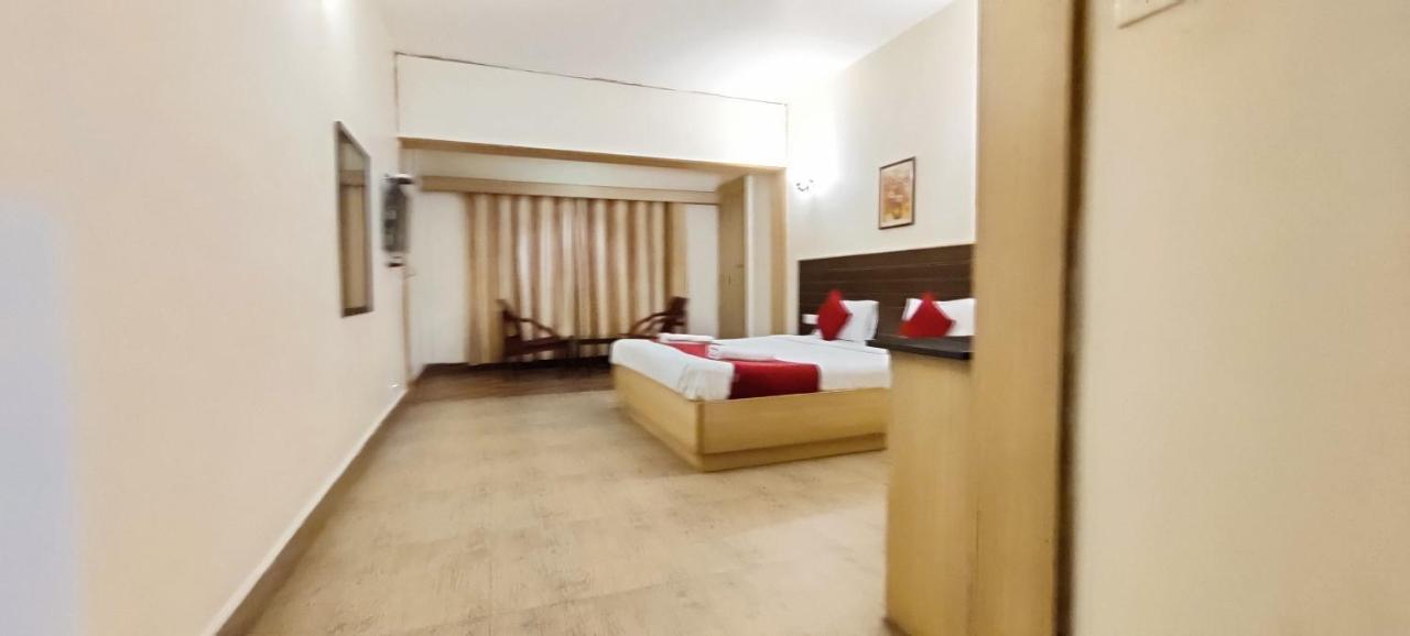 Hotel Sapphire Grand Ooty Exterior foto