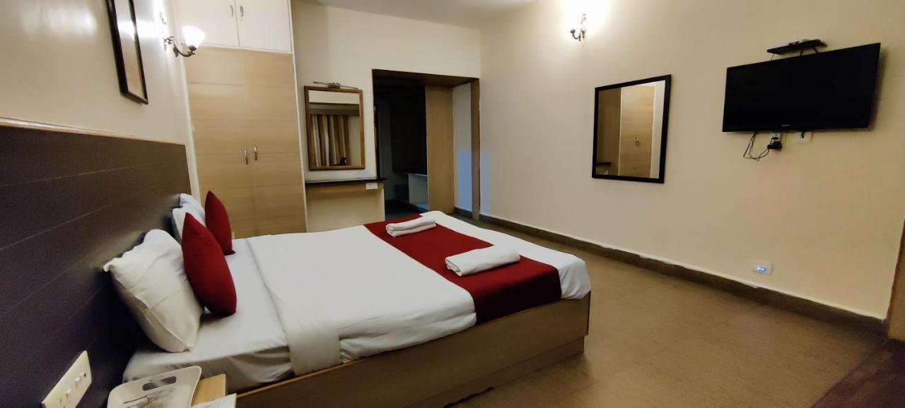 Hotel Sapphire Grand Ooty Exterior foto